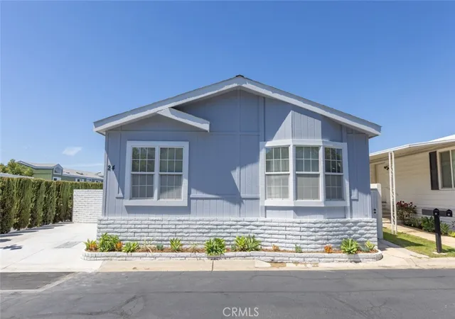 Photo 2 of Manufactured home for sale at 23301 Ridge Route #24, Laguna Hills, CA 92653 | MLS# PW26153715 | Listing updated on 2026-09-25