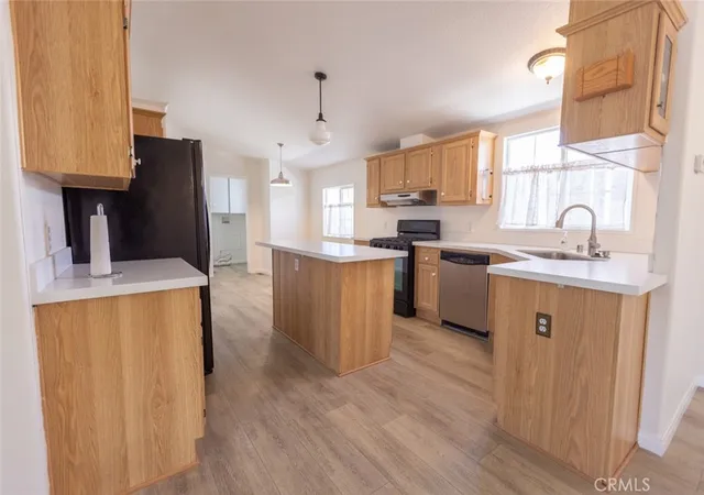 Photo 3 of Manufactured home for sale at 23301 Ridge Route #24, Laguna Hills, CA 92653 | MLS# PW26153715 | Listing updated on 2026-09-25