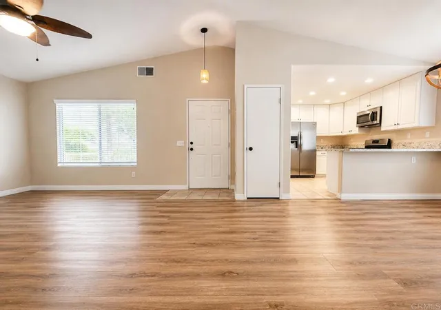 Homes for sale in Murrieta, CA | 23800 Corte Picante, Murrieta, CA 92562 | MLS# NDP2606777