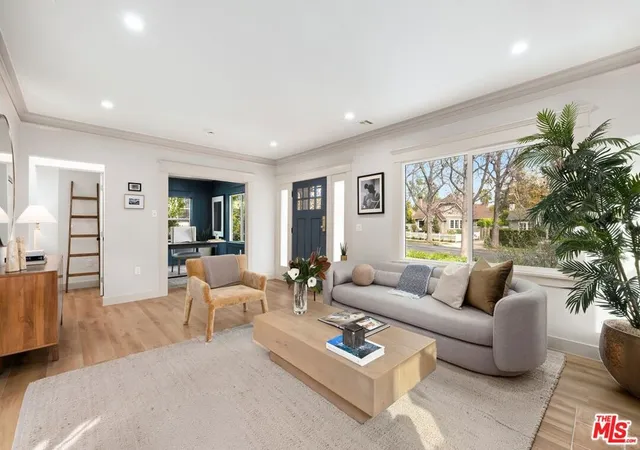Photo 2 of Single family home for sale at 1337 N Orange Grv Ave, West Hollywood, CA 90046 | MLS# 26853881 | Listing updated on 2026-10-01