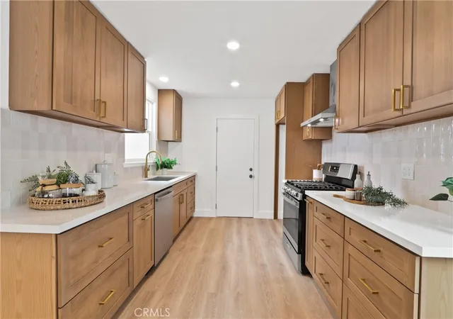 Photo 1 of Single family home for sale at 802 Bejay Pl, San Pedro, CA 90731 | MLS# OC26155666 | Listing updated on 2026-09-15