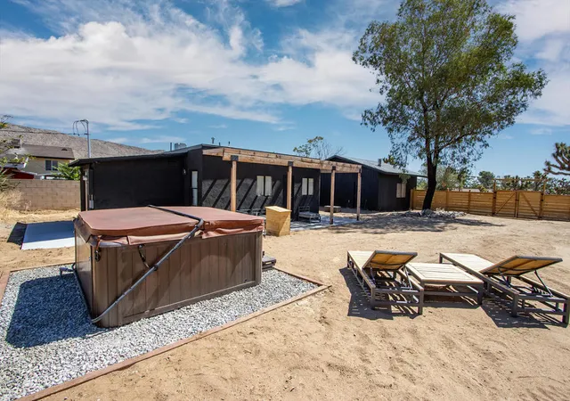 Photo 1 of Single family home for sale at 7438 Deer Trl, Yucca Valley, CA 92284 | MLS# 219150384PS | Listing updated on 2026-10-07