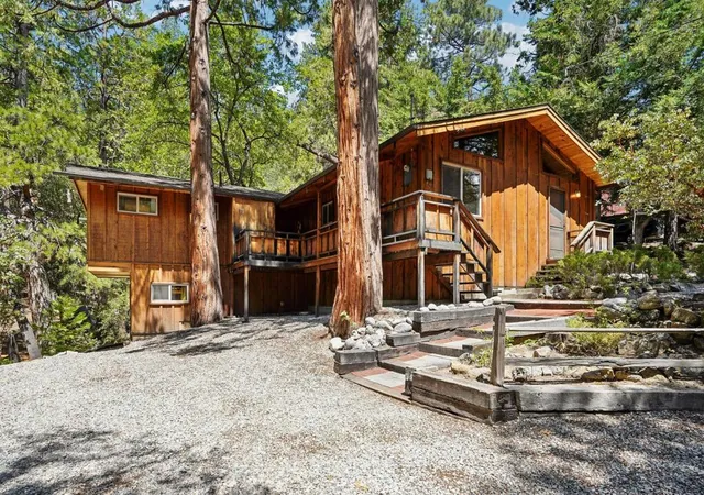 Photo 1 of Single family home for sale at 25425 Skyline Way, Idyllwild, CA 92549 | MLS# 219150389DA | Listing updated on 2026-08-31