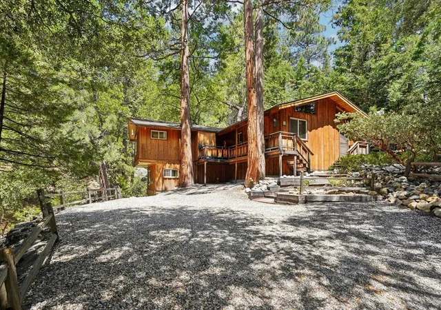 Photo 2 of Single family home for sale at 25425 Skyline Way, Idyllwild, CA 92549 | MLS# 219150389DA | Listing updated on 2026-08-31