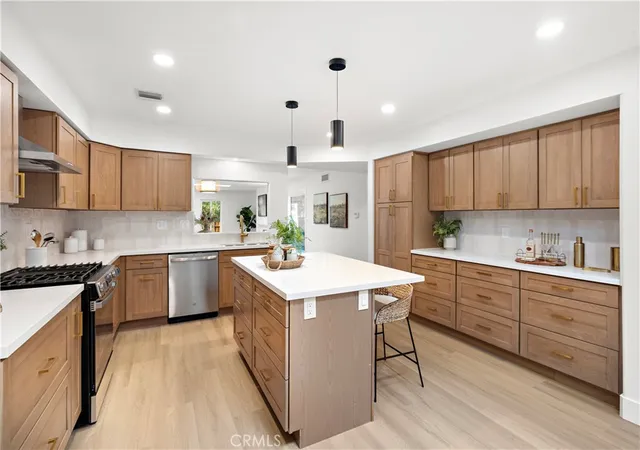 Photo 1 of Single family home for sale at 22323 Miranda St, Woodland Hills, CA 91367 | MLS# OC26155791 | Listing updated on 2026-10-10