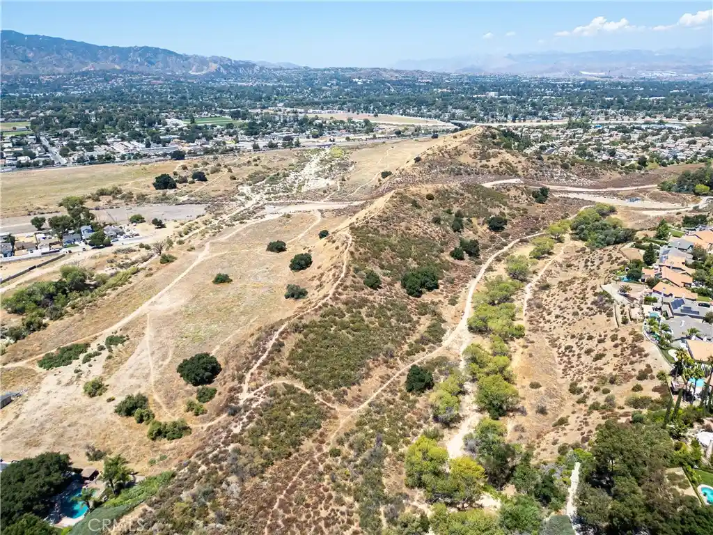 Land for sale at 0 Cir J Ranch, Santa Clarita, CA 91350 | MLS# SR26154889