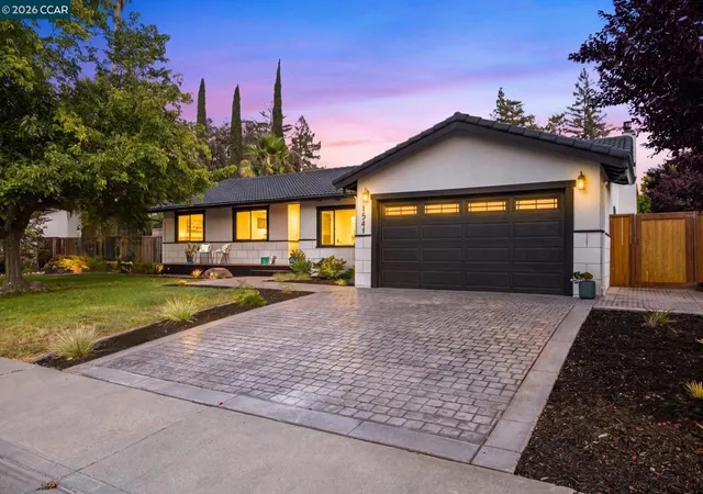 Photo 2 of Sale Pending at 1541 Longford Ct, Walnut Creek, CA 94598 | MLS# 41141943 | Listing updated on 2026-09-14