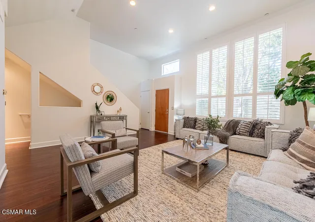 Homes for sale in Santa Monica, CA | 1238 22Nd St #3, Santa Monica, CA 90404 | MLS# 226003403