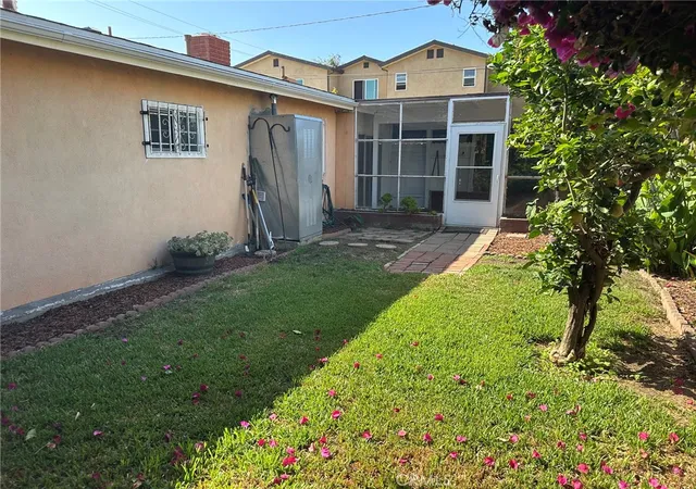 Photo 36 of Single family home for sale at 11111 S Osage, Inglewood, CA 90304 | MLS# OC26153761 | Listing updated on 2026-08-31