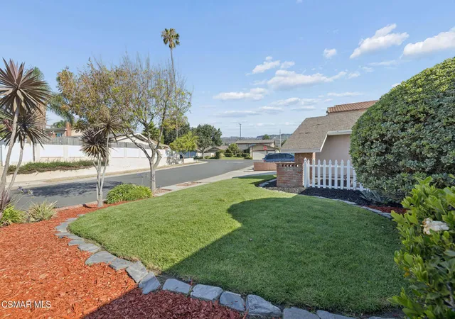 Photo 4 of Single family home for sale at 2066 Dwight Ave, Camarillo, CA 93010 | MLS# 226003404 | Listing updated on 2026-10-04