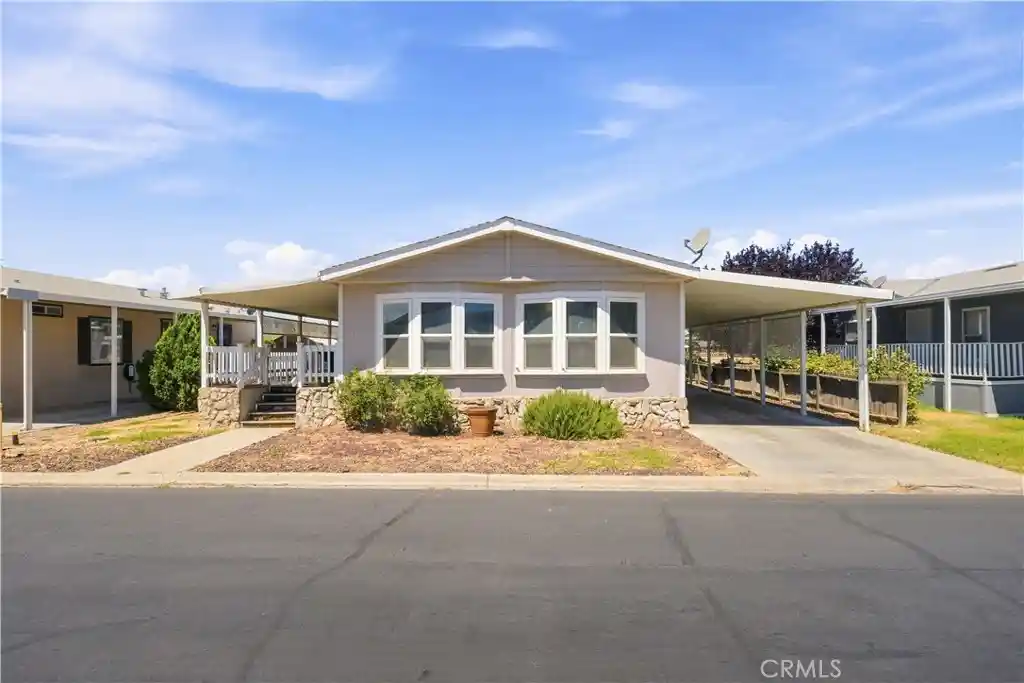Photo 1 of Sale Pending at 2121 E Ave I #73, Lancaster, CA 93535 | MLS# SR26147393 | Listing updated on 2026-10-20