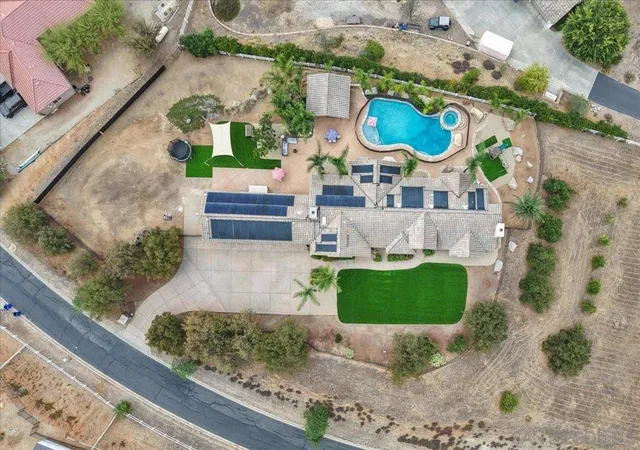 Photo 3 of Sale Pending at 31264 N Star, Valley Center, CA 92082 | MLS# 260017500SD | Listing updated on 2026-10-02