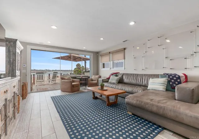 5th image of 2812 Bayside Walk, San Diego, CA 92109 | MLS# NDP2606798