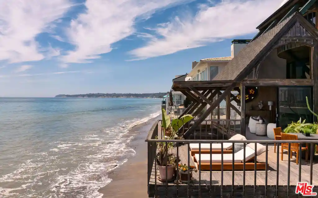 Photo 1 of Single family home for sale at 26902 Malibu Cvs Colony Dr, Malibu, CA 90265 | MLS# 26861141 | Listing updated on 2026-08-26