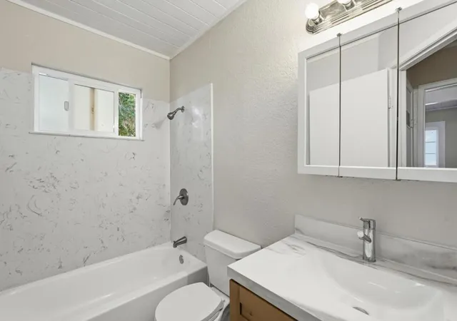 Homes for sale in Richmond, CA | 240 Duboce Ave, Richmond, CA 94801 | MLS# ML82054566