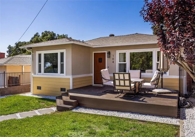 Photo 3 of Sale Pending at 104 16th, Paso Robles, CA 93446 | MLS# NS26156138 | Listing updated on 2026-10-04