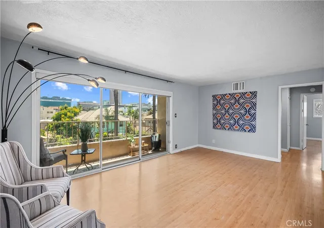 Photo 3 of Condo for sale at 401 West 5th #3C, Long Beach, CA 90802 | MLS# IG26155933 | Listing updated on 2026-09-29