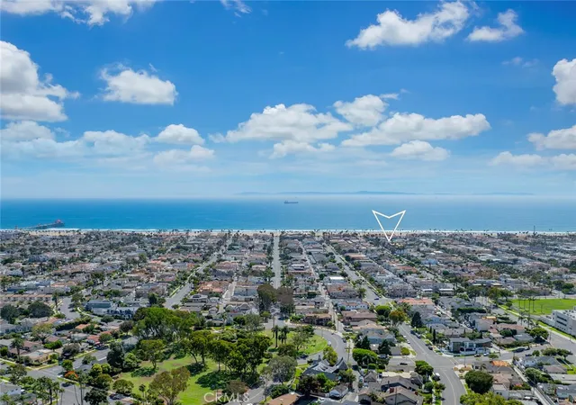 Photo 3 of Single family home for sale at 307 14th Street, Huntington Beach, CA 92648 | MLS# OC26155960 | Listing updated on 2026-09-26