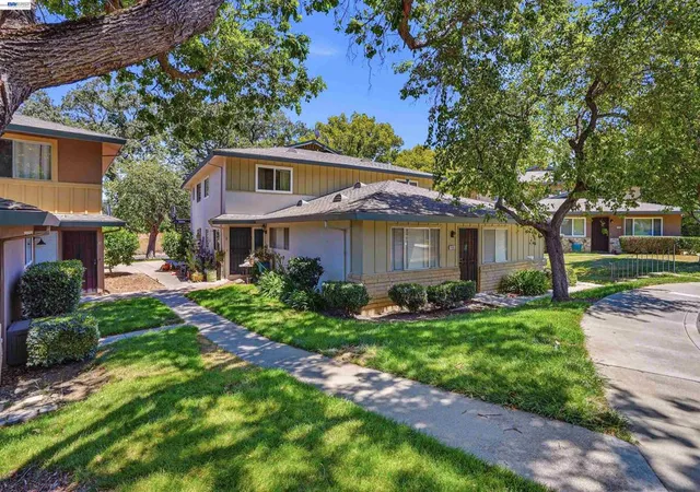 1st image of 2125 Arroyo Ct #2, Pleasanton, CA 94588 | MLS# 41141997