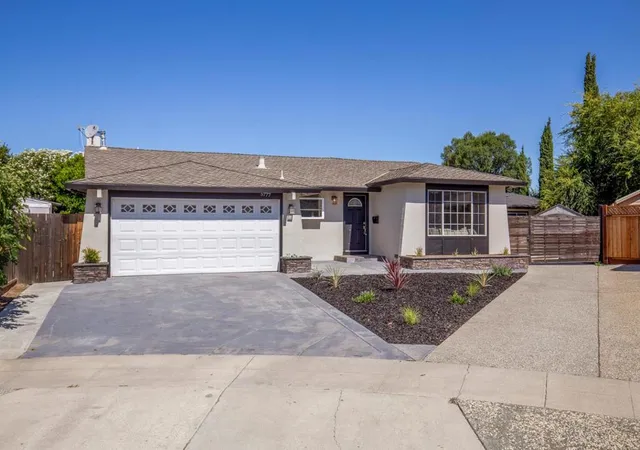 Photo 2 of Single family home for sale at 5777 Rachel Ct, San Jose, CA 95123 | MLS# ML82054595 | Listing updated on 2026-10-05