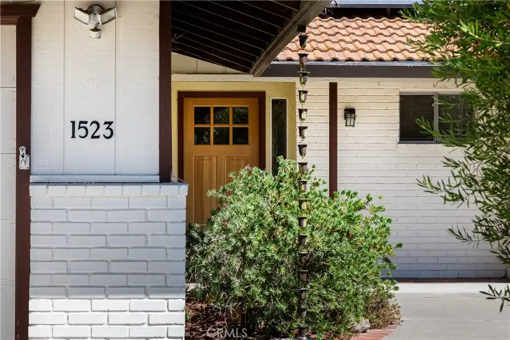 Photo 1 of Single family home for sale at 1523 Country Clb Dr, Paso Robles, CA 93446 | MLS# NS26153769 | Listing updated on 2026-10-30