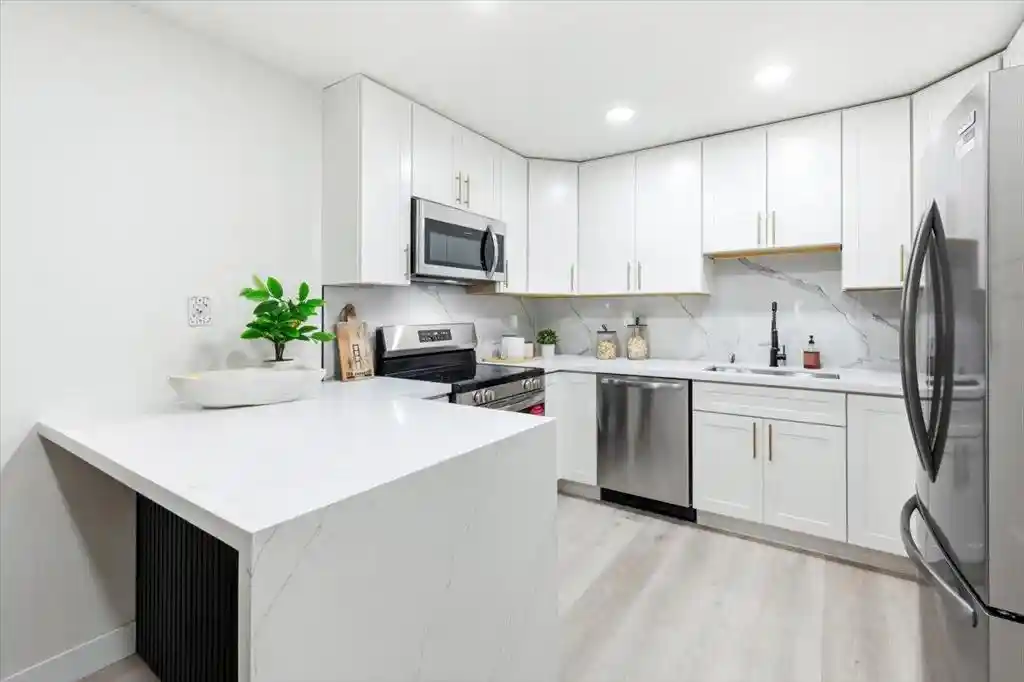 Condo for sale at 2700 Oak Rd #11, Walnut Creek, CA 94597 | MLS# ML82054603