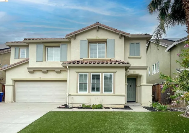 Photo 2 of Single family home for sale at 217 Sussex, Discovery Bay, CA 94505 | MLS# 41142010 | Listing updated on 2026-10-08
