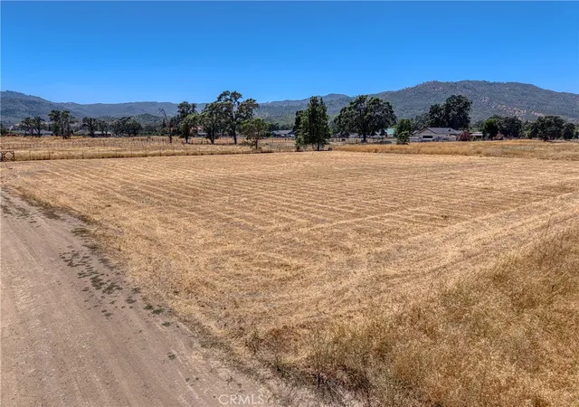 2nd image of 20781 Santa Clara, Middletown, CA 95461 | MLS# LC26153420