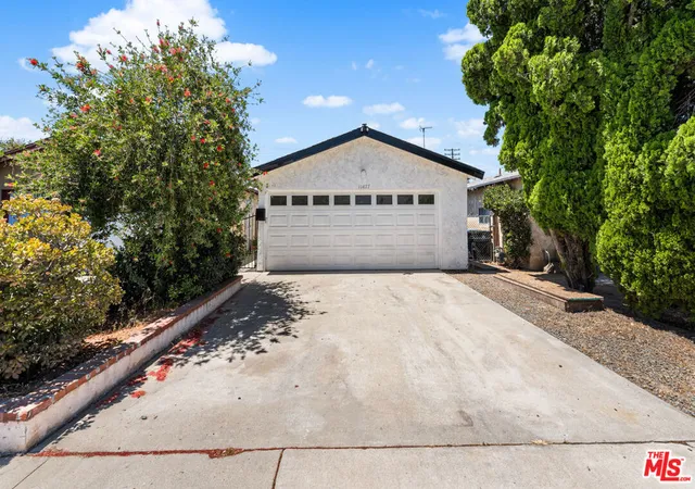 Photo 1 of Sale Pending at 11477 Amboy Ave, San Fernando, CA 91340 | MLS# 26860953 | Listing updated on 2026-10-07
