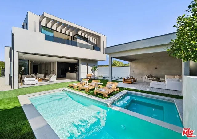 Photo 1 of Sale Pending at 6660 Maryland Dr, Los Angeles, CA 90048 | MLS# 26861167 | Listing updated on 2026-09-03