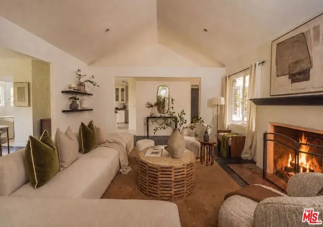 Photo 3 of Single family home for sale at 9146 St Ives Dr, West Hollywood, CA 90069 | MLS# 26856159 | Listing updated on 2026-09-30
