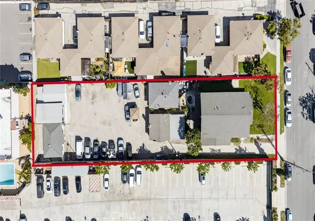 Homes for sale in Lawndale, CA | 15003 Larch, Lawndale, CA 90260 | MLS# SB26134259