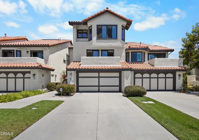 Photo 1 of Condo for sale at 2114 Vina Del Mar, Oxnard, CA 93035 | MLS# V1-37667 | Listing updated on 2026-10-06