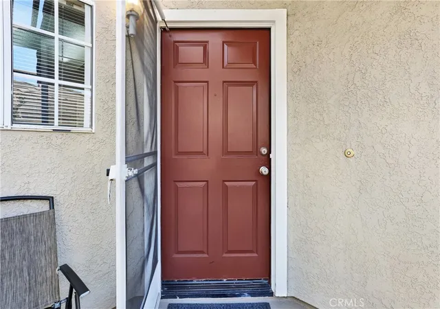 3rd image of 26075 Saratoga Ave, Laguna Hills, CA 92653