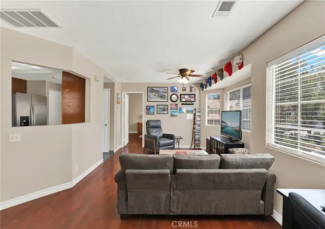 5th image of 26075 Saratoga Ave, Laguna Hills, CA 92653