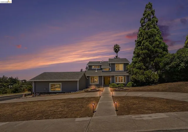 4th image of 332 Chardonnay Cir, Clayton, CA 94517 | MLS# 41142036