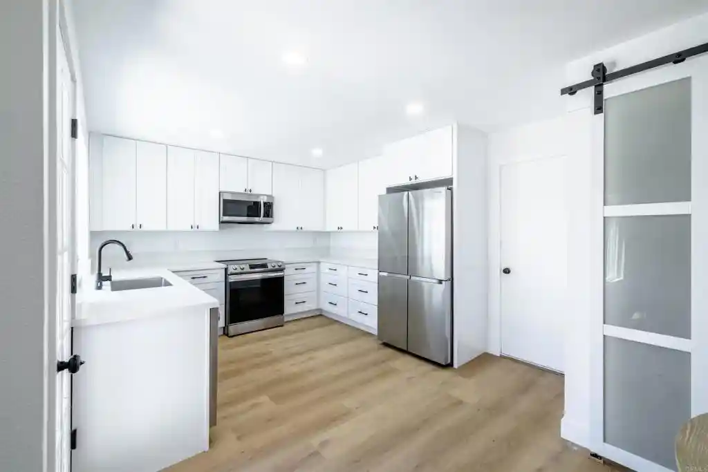 Listing Photo 1 - Condo for sale in 6987 Parkside Ave located at 6987 Parkside Ave, San Diego, CA 92139 - Unit 6987 Parkside Ave