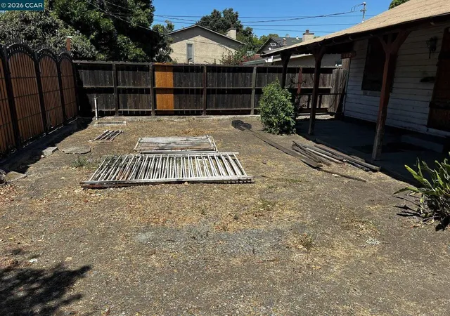 Photo 3 of Single family home for sale at 1110 Eureka Ln, Concord, CA 94520 | MLS# 41142056 | Listing updated on 2026-09-13