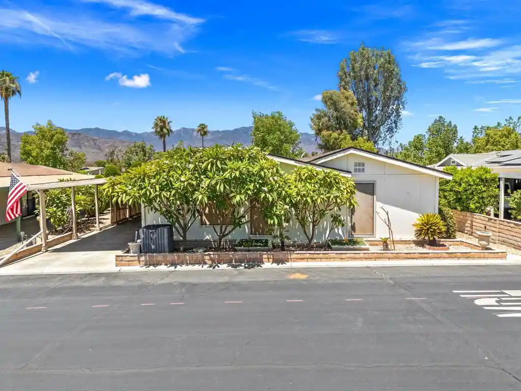 Photo 1 of Manufactured home for sale at 73450 Country Clb Dr #269, Palm Desert, CA 92260 | MLS# 219150419DA | Listing updated on 2026-10-15