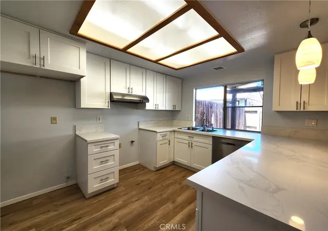 Photo 3 of Townhouse for sale at 1264 Tarryglen Ln, San Dimas, CA 91773 | MLS# CV26156364 | Listing updated on 2026-09-24