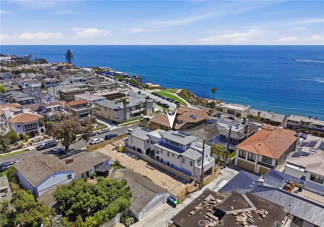 Photo 1 of Single family home for sale at 209 Narcissus Ave, Corona Del Mar, CA 92625 | MLS# NP26156349 | Listing updated on 2026-10-06