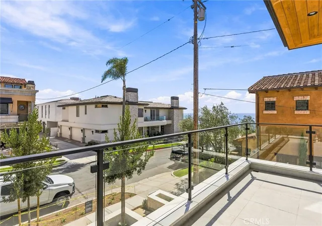 Photo 2 of Single family home for sale at 209 Narcissus Ave, Corona Del Mar, CA 92625 | MLS# NP26156349 | Listing updated on 2026-10-06