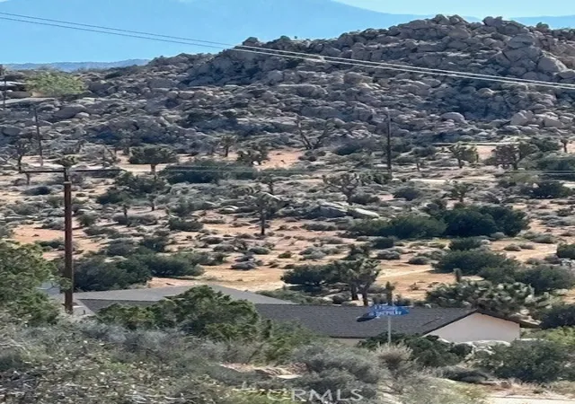 Photo 2 of Single family home for sale at 5437 Davis Way, Yucca Valley, CA 92284 | MLS# HD26154966 | Listing updated on 2026-10-04