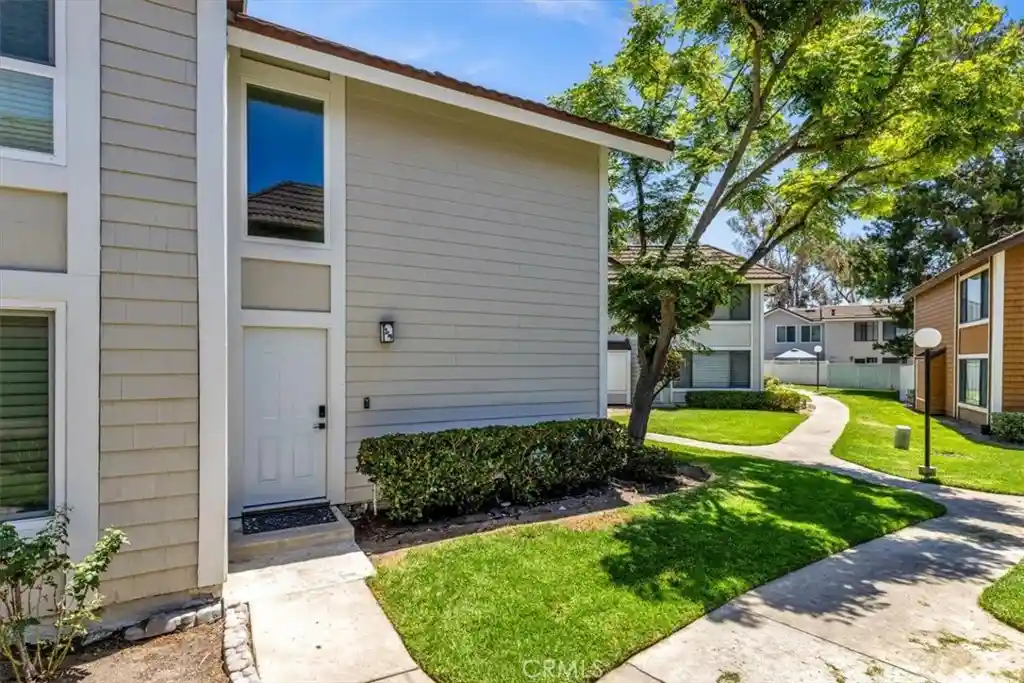 Condo for sale at 25885 Trabuco #259, Lake Forest, CA 92630 | MLS# OC26155603