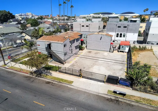 2nd image of 1134 W 39th, Los Angeles, CA 90037 | MLS# SR26138305