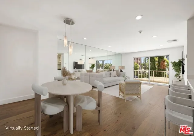 Homes for sale in Santa Monica, CA | 101 California Ave #206, Santa Monica, CA 90403 | MLS# 26859161