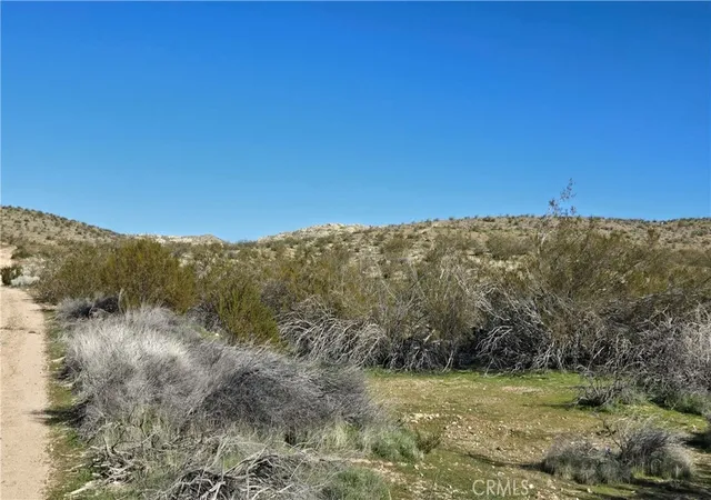 3rd image of 0 Near United St & Barrington Ave, Rosamond, CA 93560 | MLS# SR26156579