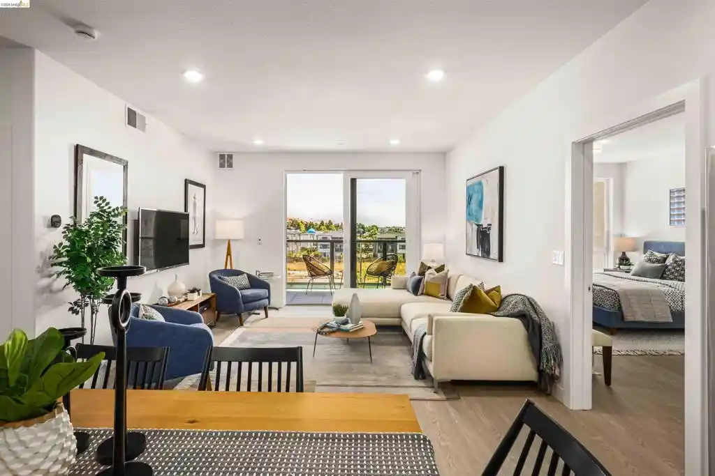 Listing Photo 1 - Condo for sale in 500 Somi Ct located at 500 Somi Ct, Hayward, CA 94544 - Unit #404