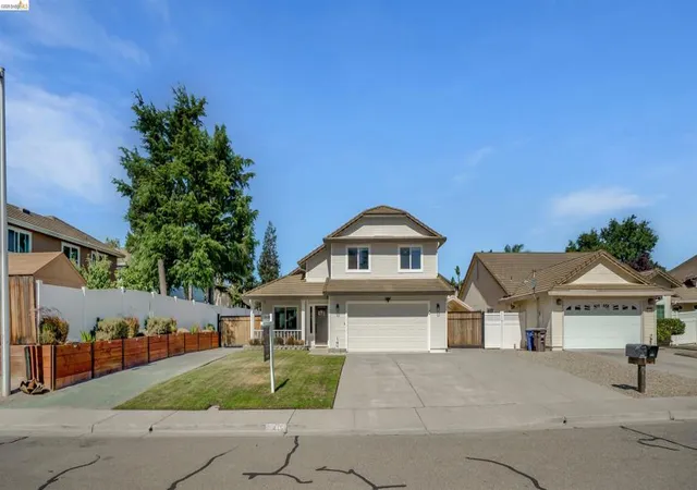 4th image of 4151 Blossom Ct, Oakley, CA 94561 | MLS# 41142080