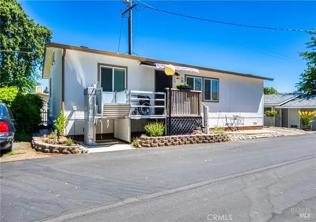 2nd image of 5020 Lakeshore Blvd, Lakeport, CA 95453 | MLS# LC26156322